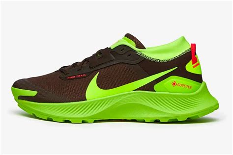 nike pegasus trail 3 sale.